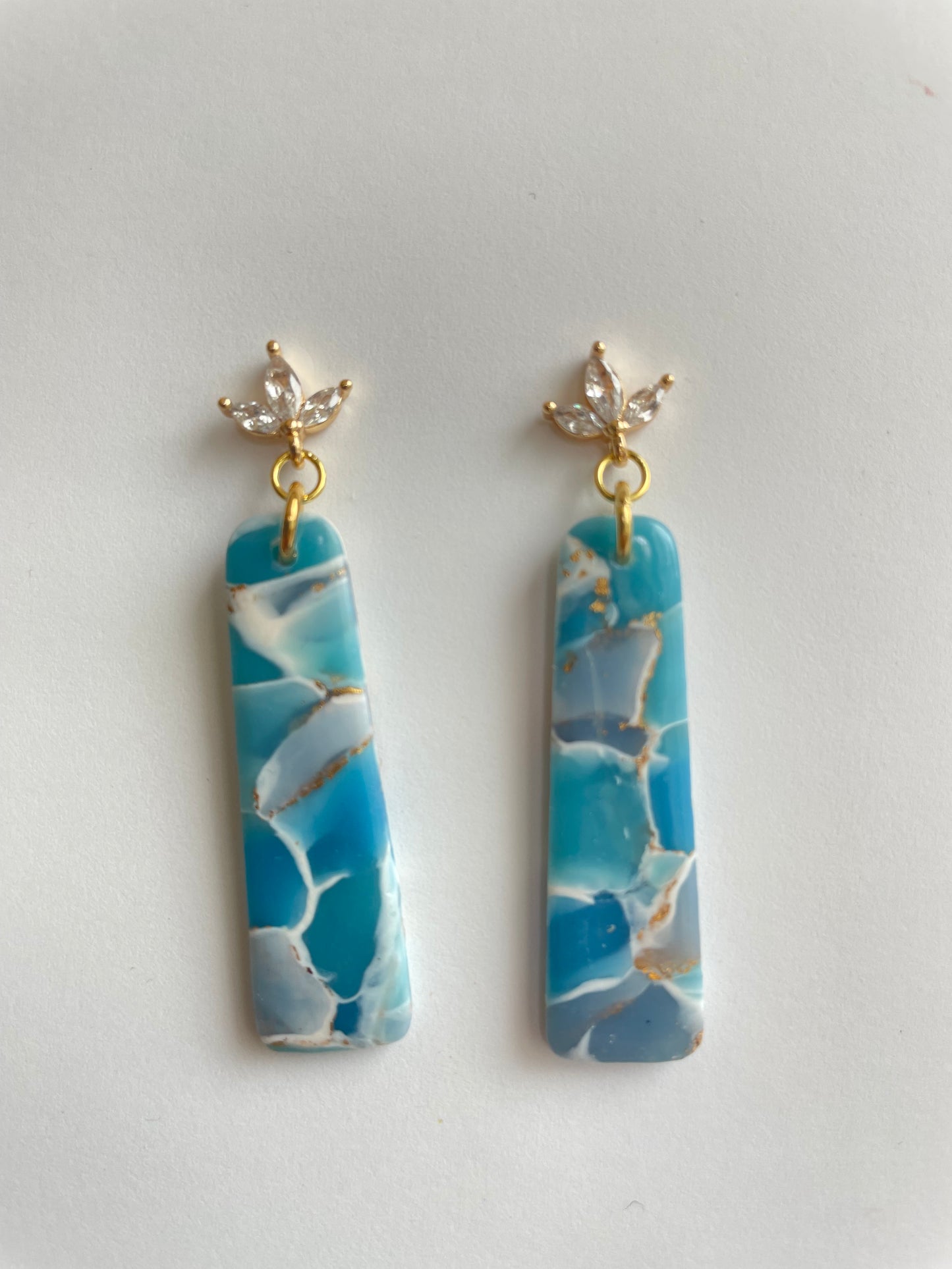 Crystal Blue Lila