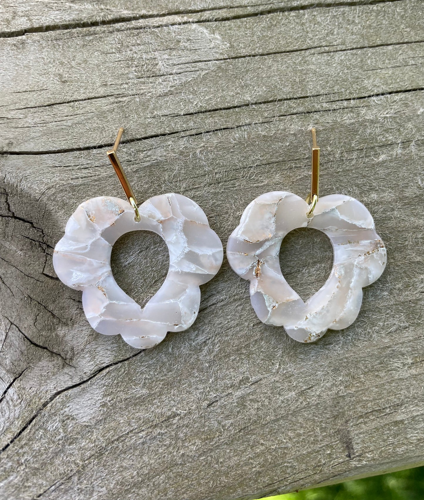 White Faux Marble Flora