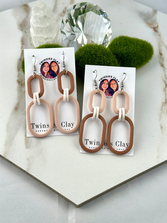 Neutral Quad Hoop